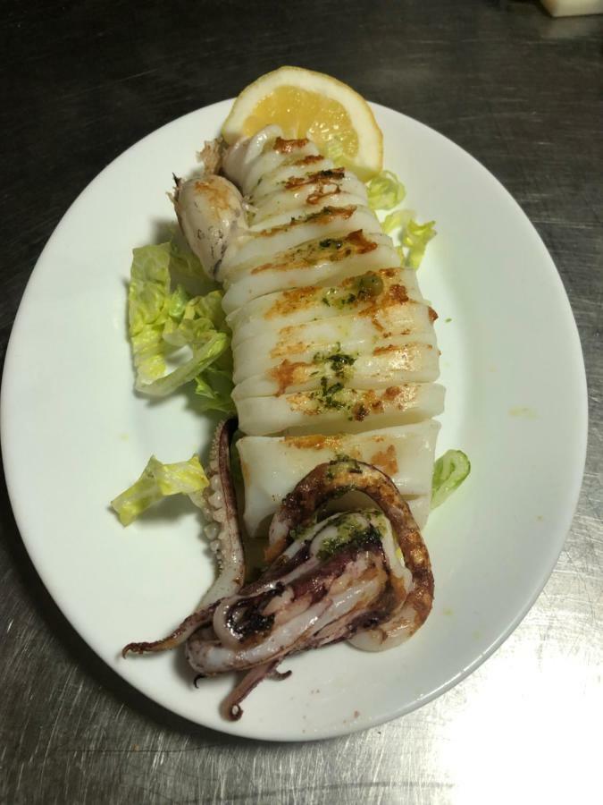 Hostal Restaurante Taibilla 네르피오 외부 사진