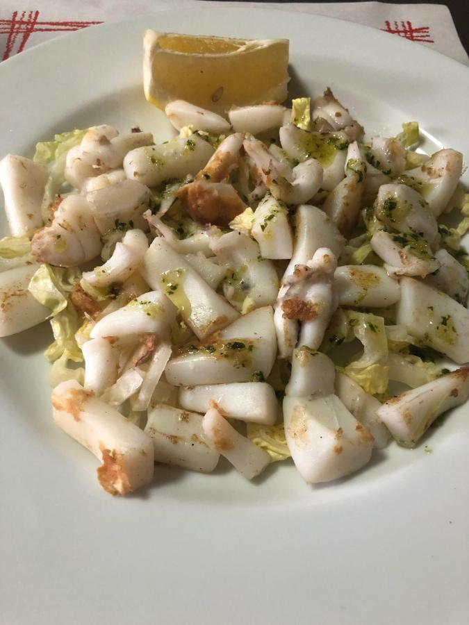 Hostal Restaurante Taibilla 네르피오 외부 사진