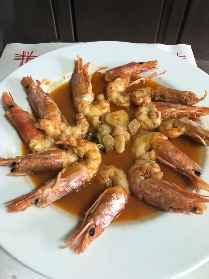 Hostal Restaurante Taibilla 네르피오 외부 사진