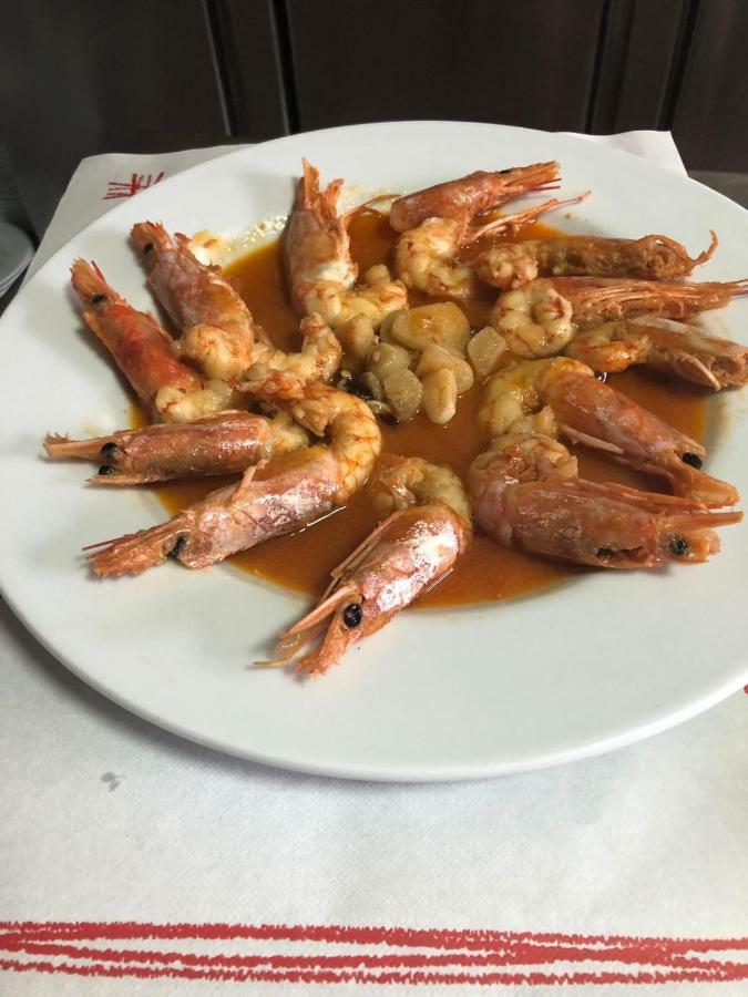 Hostal Restaurante Taibilla 네르피오 외부 사진